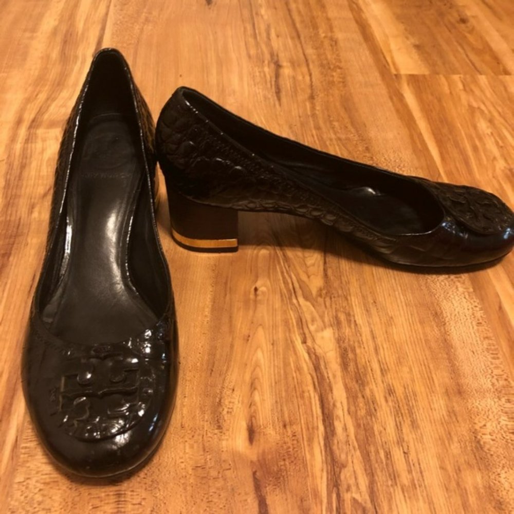 Tony Burch 7 1/2 shoes